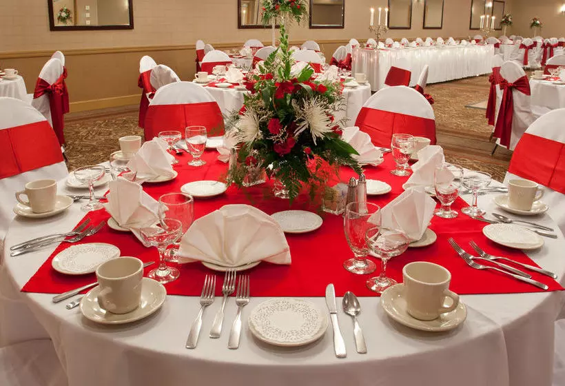 호텔 Monroeville Plaza