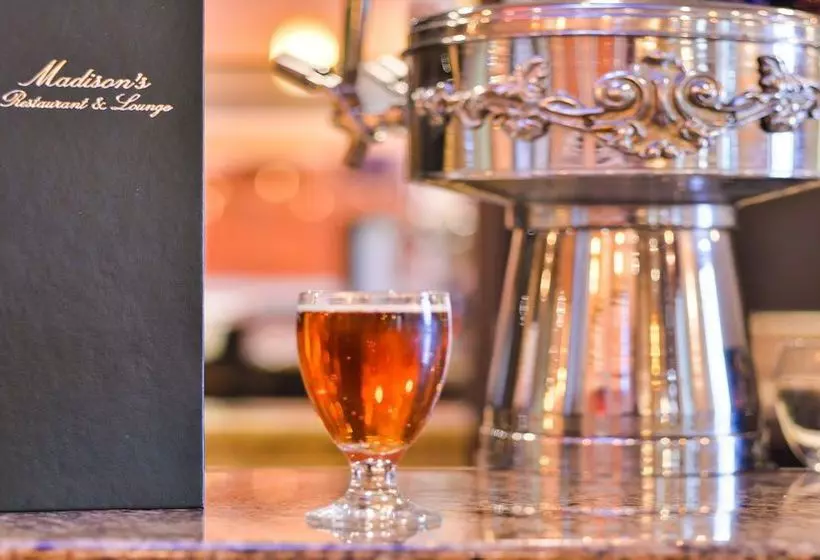 호텔 Monroeville Plaza