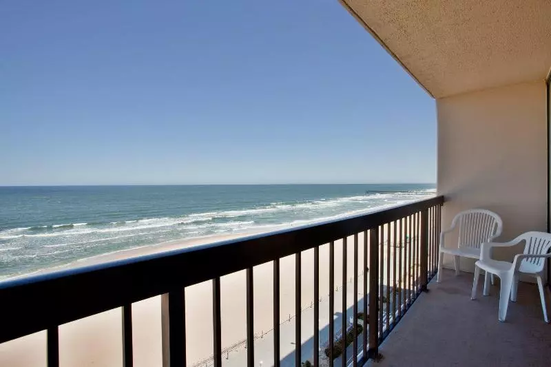 هتل Holiday Inn Va Beach Oceanside 21st St, An Ihg
