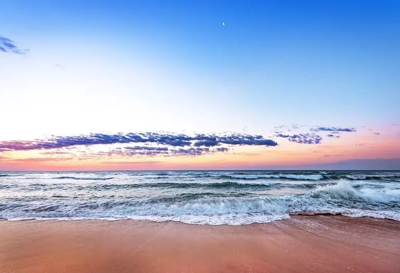 هتل Holiday Inn Va Beach Oceanside 21st St, An Ihg