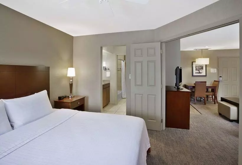 Отель Homewood Suites By Hilton Daytonfairborn