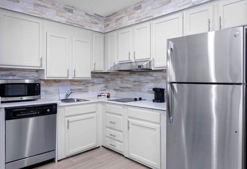 호텔 Homewood Suites By Hilton Ft. Worthbedford