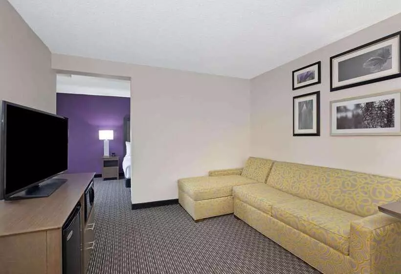 Hotel La Quinta By Wyndham Rancho Cordova Sacramento