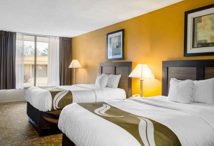 ホテル Quality Inn University Area