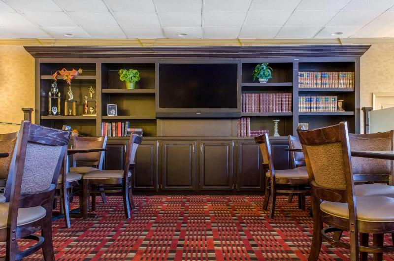 ホテル Quality Inn University Area