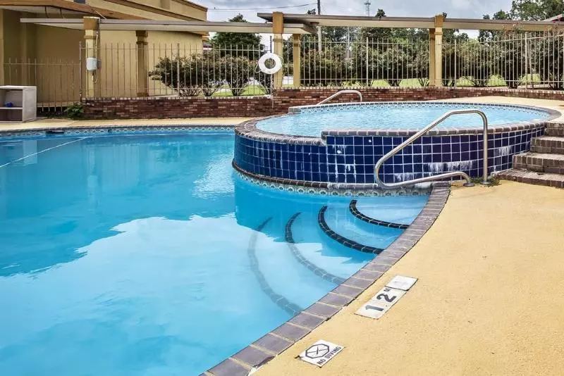 ホテル Quality Inn University Area