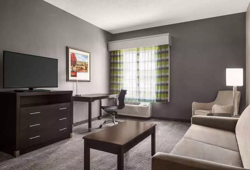 ホテル Wingate By Wyndham Savannah I 95 North