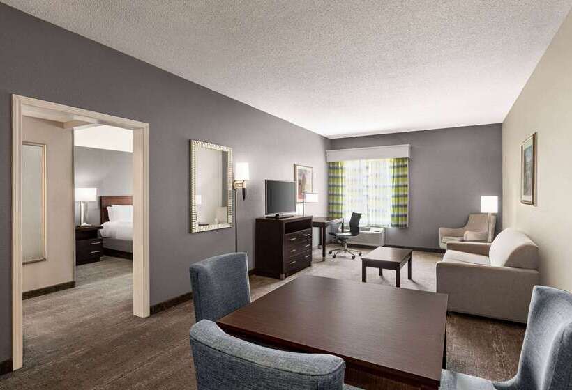 فندق Wingate By Wyndham Savannah I 95 North