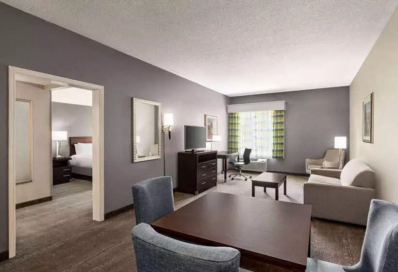 ホテル Wingate By Wyndham Savannah I 95 North