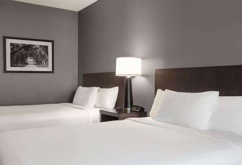 فندق Wingate By Wyndham Savannah I 95 North