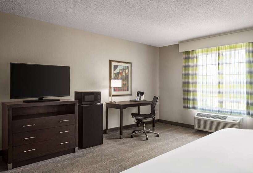 فندق Wingate By Wyndham Savannah I 95 North