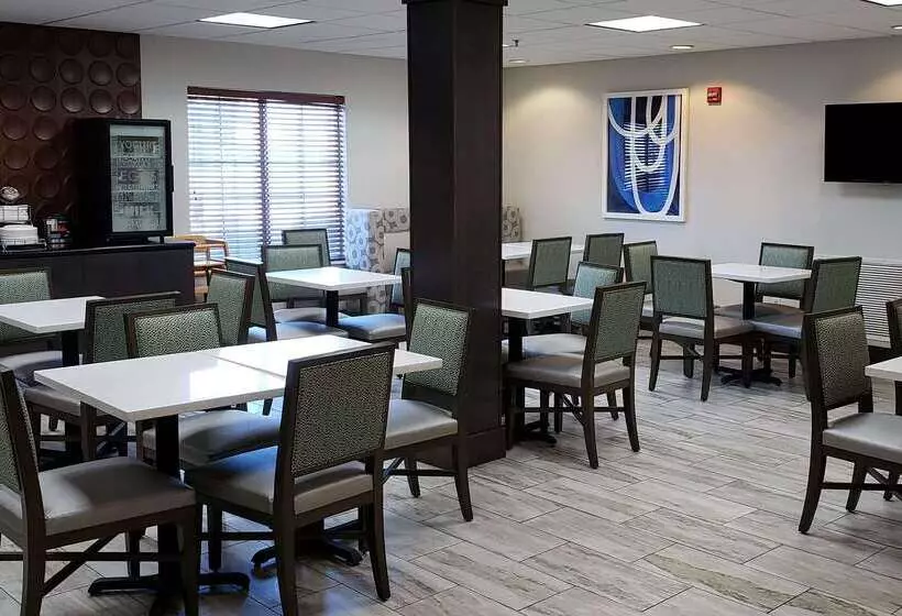 ホテル Wingate By Wyndham Savannah I 95 North