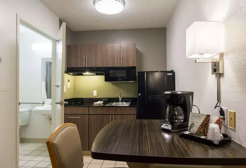 Studio 6tucker, Ga  Atlanta Northlake