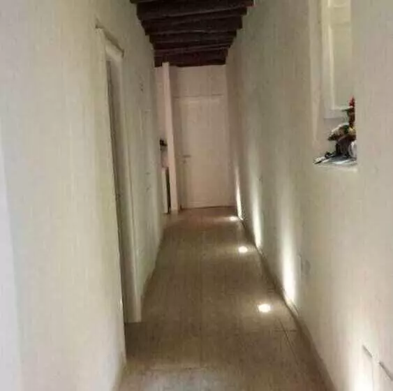 پانسیون Al183