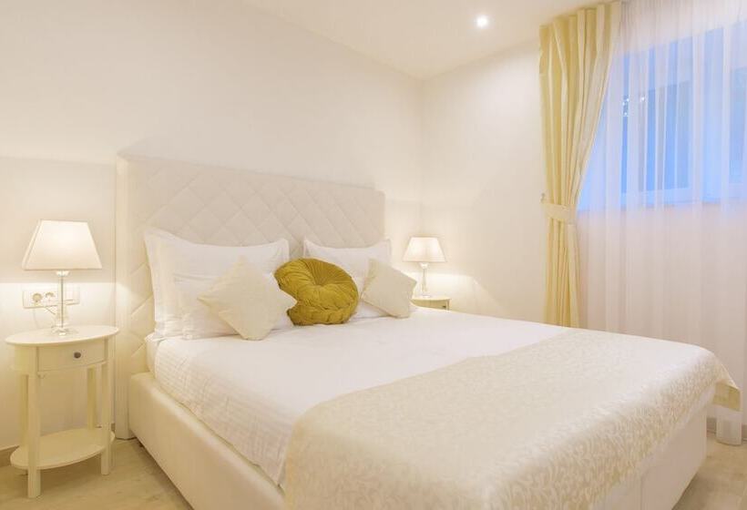 پانسیون Best Location Apartments