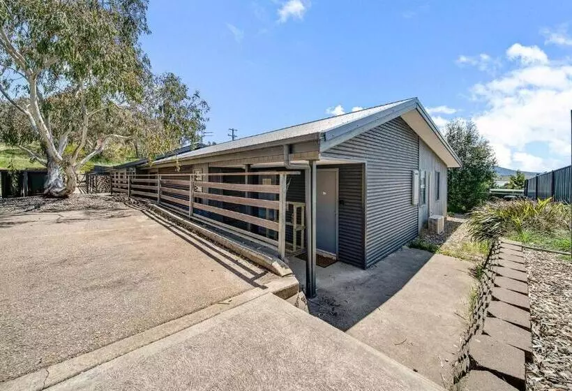 Poley Cow Studio   Lake & Mountain Views L Air Con L Parking