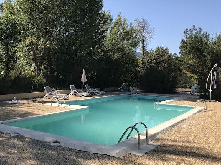 בית מלון כפרי Hôtel Sous L Olivier