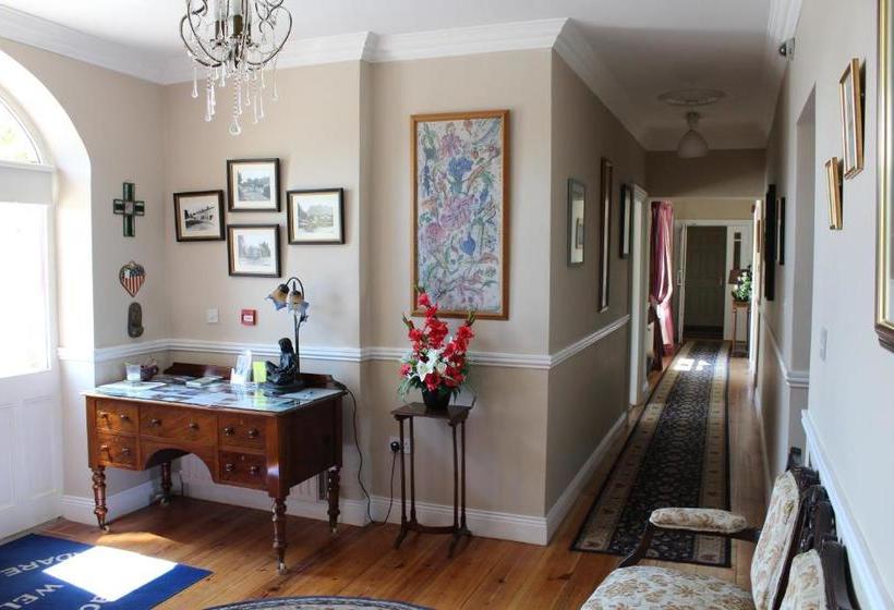 펜션 Adare Country House