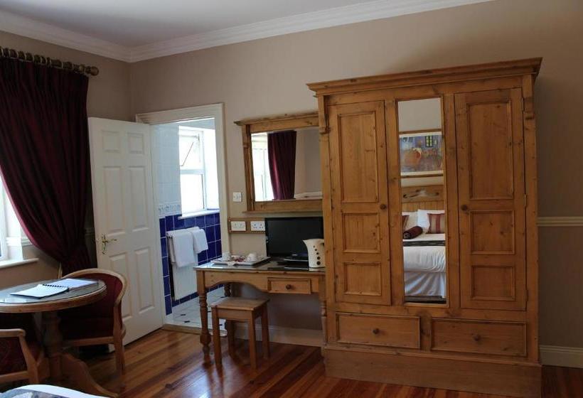 펜션 Adare Country House