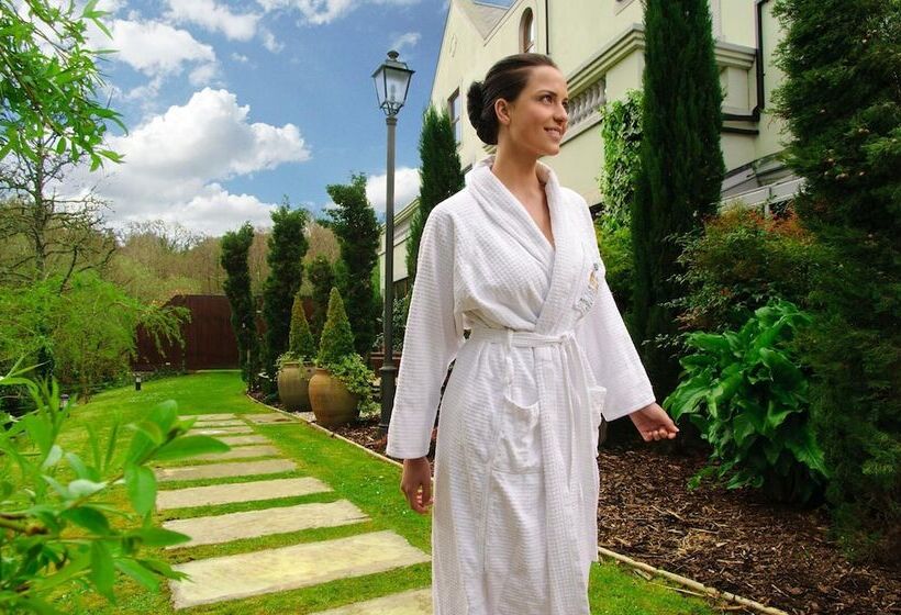 The Reserve At Muckross Park