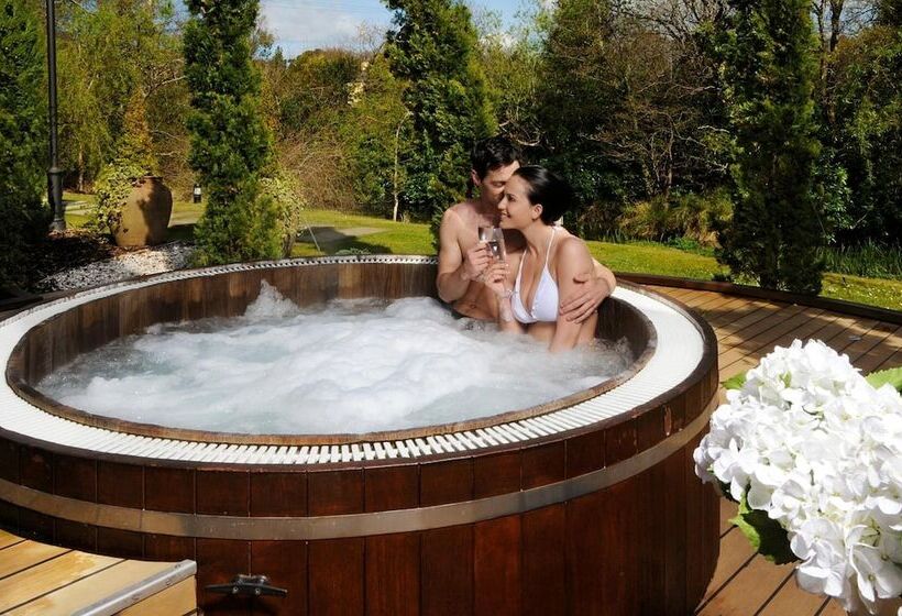 The Reserve At Muckross Park