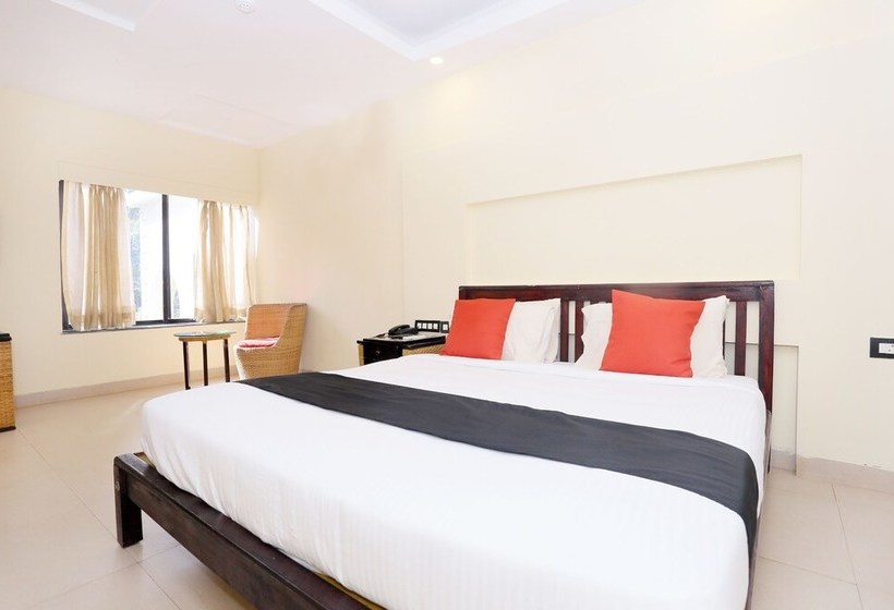 Hotelli Capital O 39676 Country Spa Wellness Resort