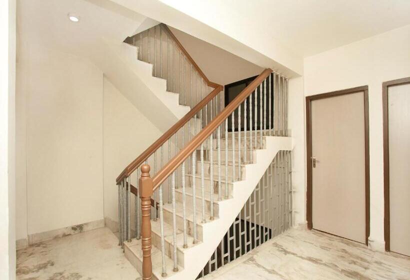 هتل Himchuli By Oyo Rooms