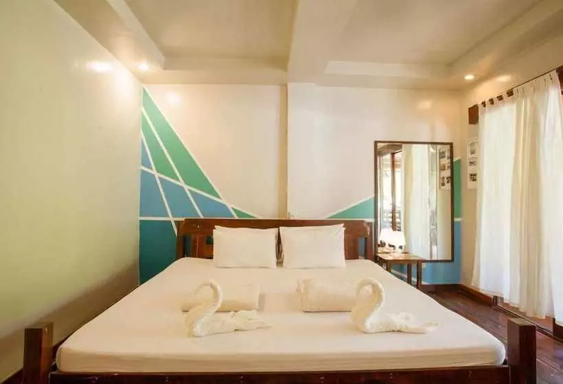 هتل La Luna Island Resort
