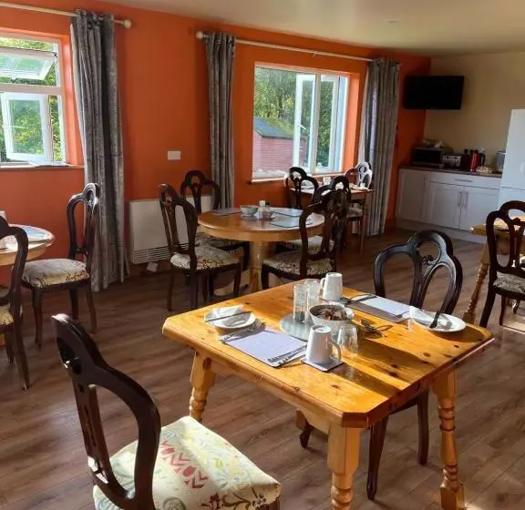 Majatalo Douglasha House V93rx64