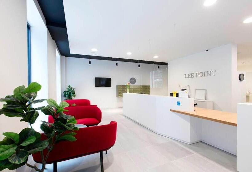 Yugo Explore   Lee Point