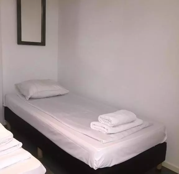 ベッドアンドブレックファースト Central Sweet Bnb