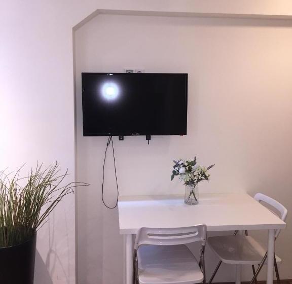 ベッドアンドブレックファースト Central Sweet Bnb