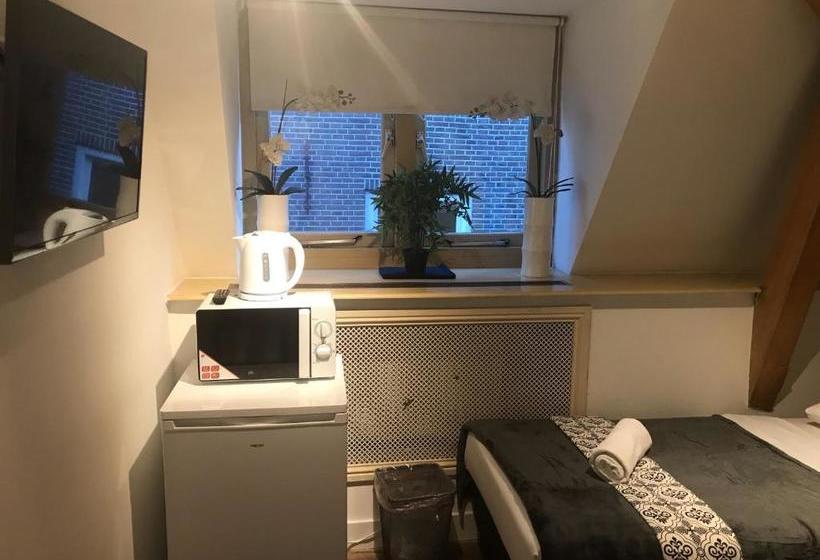 ベッドアンドブレックファースト Central Sweet Bnb