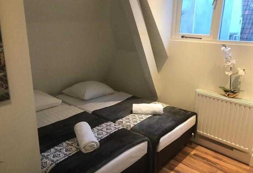 ベッドアンドブレックファースト Central Sweet Bnb