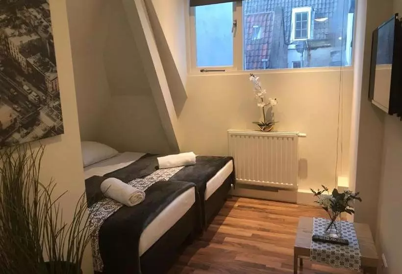 ベッドアンドブレックファースト Central Sweet Bnb