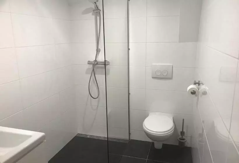 ベッドアンドブレックファースト Central Sweet Bnb