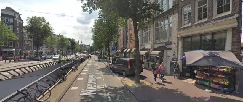 ベッドアンドブレックファースト Central Sweet Bnb