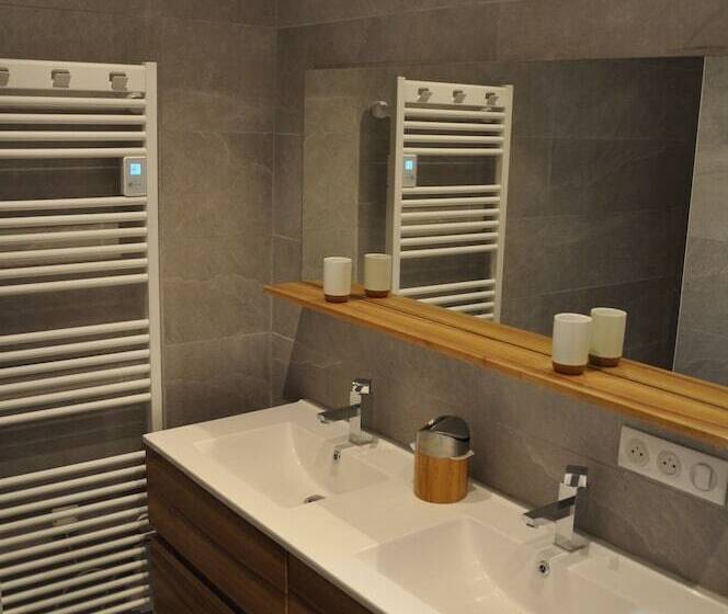 تختخواب و صبحانه Chambres D Hôtes Sous L Olivier