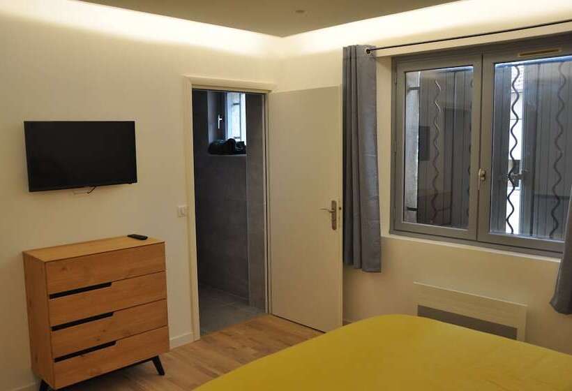 تختخواب و صبحانه Chambres D Hôtes Sous L Olivier