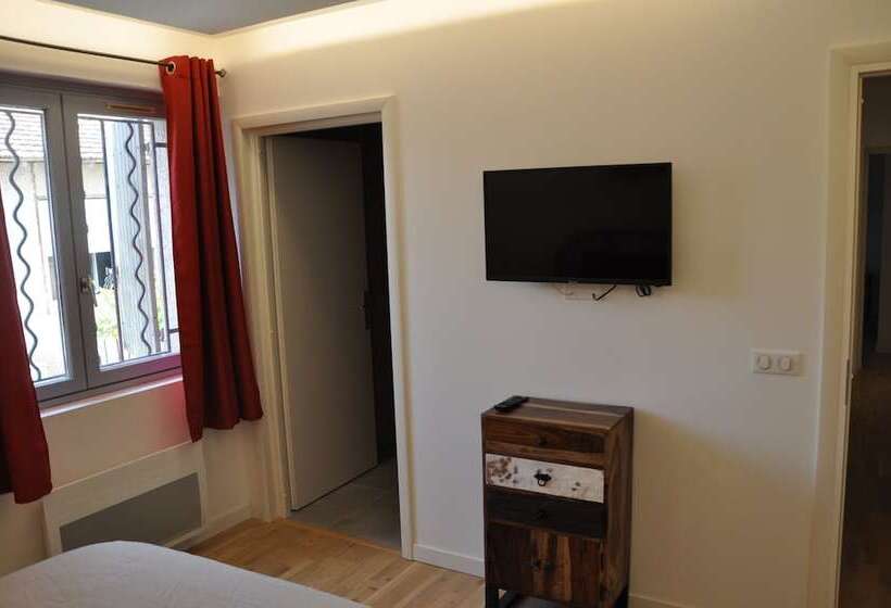 تختخواب و صبحانه Chambres D Hôtes Sous L Olivier