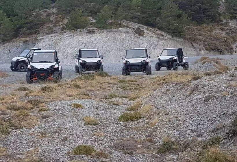 Aamiaismajoitus (B&B) Casa Los Tejones