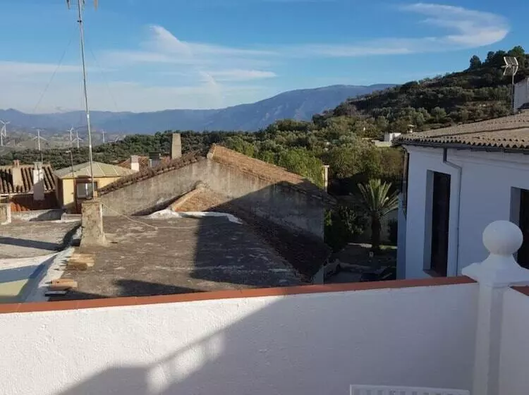 Aamiaismajoitus (B&B) Casa Los Tejones