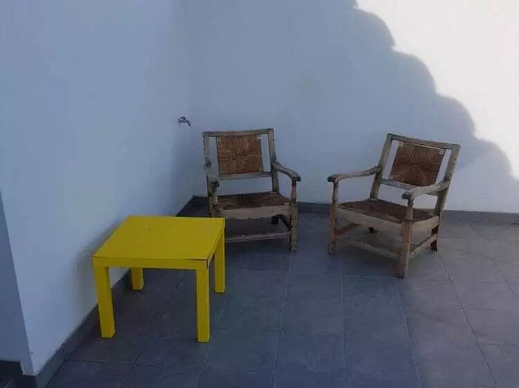 Aamiaismajoitus (B&B) Casa Los Tejones