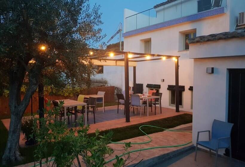 민박 Casa Los Tejones