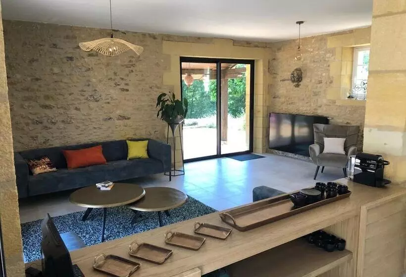 Aamiaismajoitus (B&B) Le Domaine Aubazen