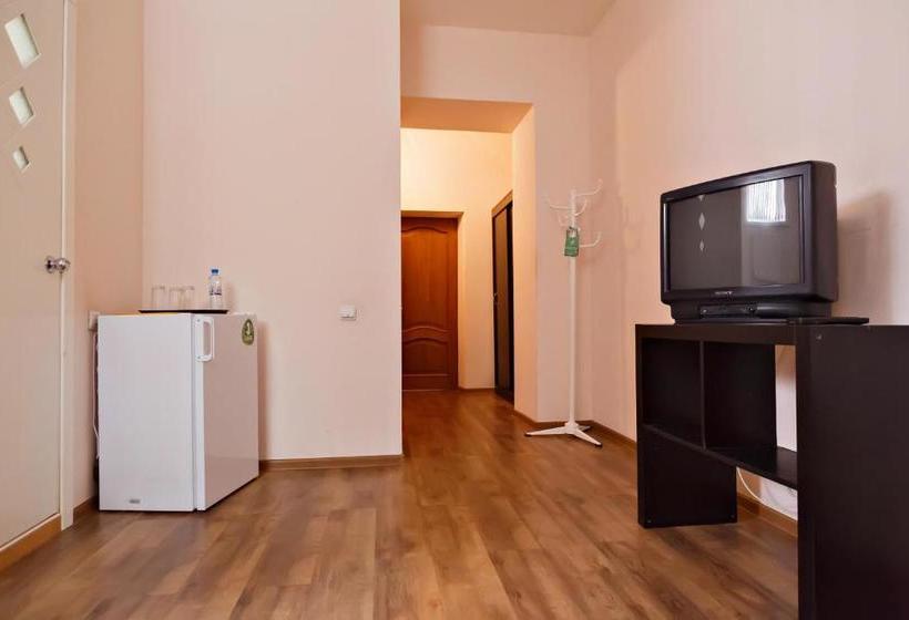 ベッドアンドブレックファースト Plotnikovykh Guest House