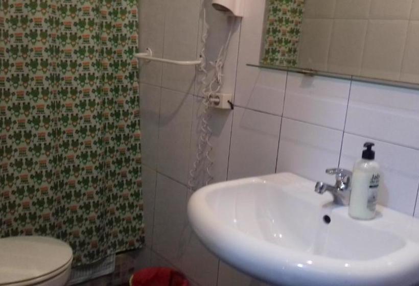 مسافرخانه La Castanuela Albayzin