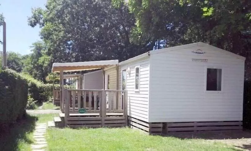 Hotelli Camping D Autun