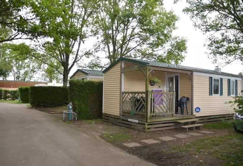 Hotelli Camping D Autun