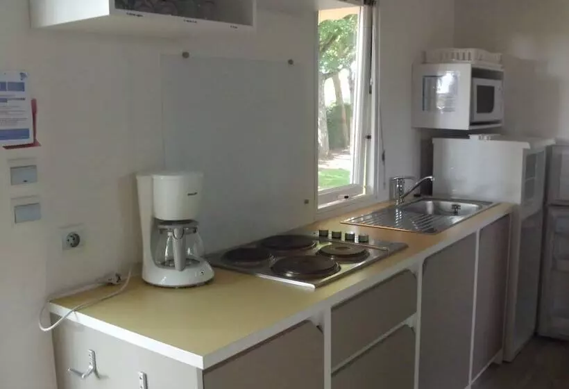 Hotelli Camping D Autun